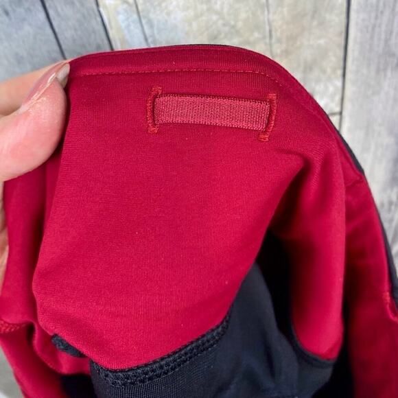 Lululemon Run-Speed Short in Biggie So Fly Butterfly Size 8. - Picture 7 of 16